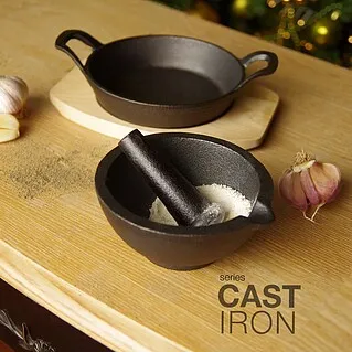 Как ухаживать за чугунной сковородой?