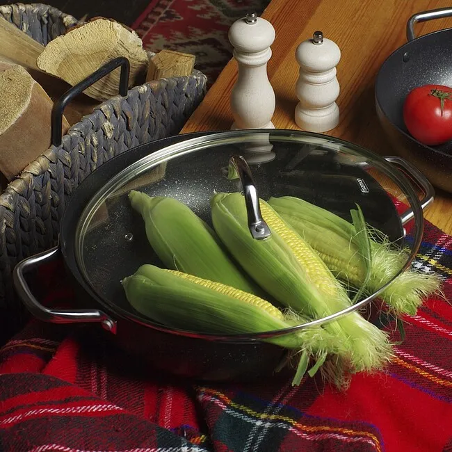 Сковорода вок: зачем нужна, преимущества, как выбрать